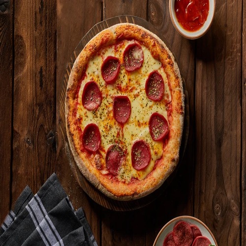 بيتزا بالبيبروني